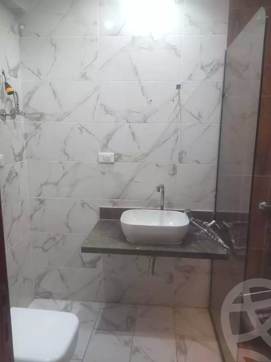 https://aqarmap.com.eg/ar/listing/6659289-for-sale-alexandria-l-jmy-l-jmy-lbhry-abd-el-hameed-radwan-st