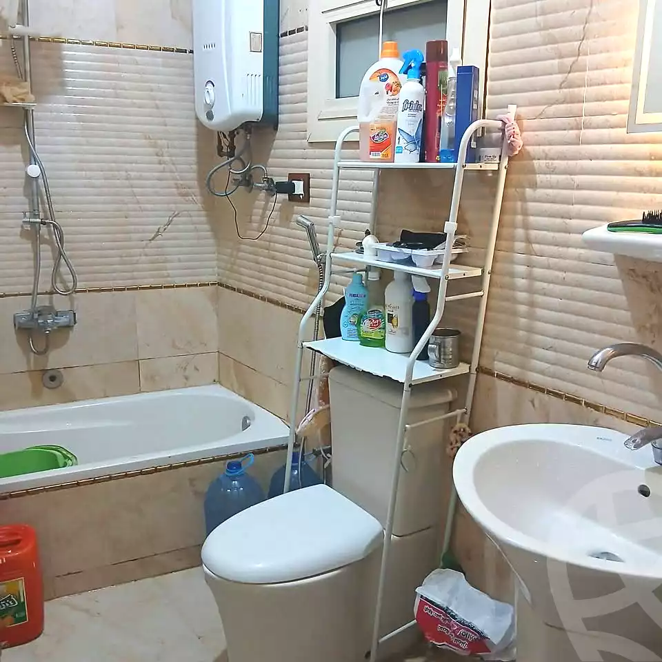 https://aqarmap.com.eg/ar/listing/6659463-for-sale-alexandria-l-jmy-el-hanouvel-kasr-al-quiri-st-1