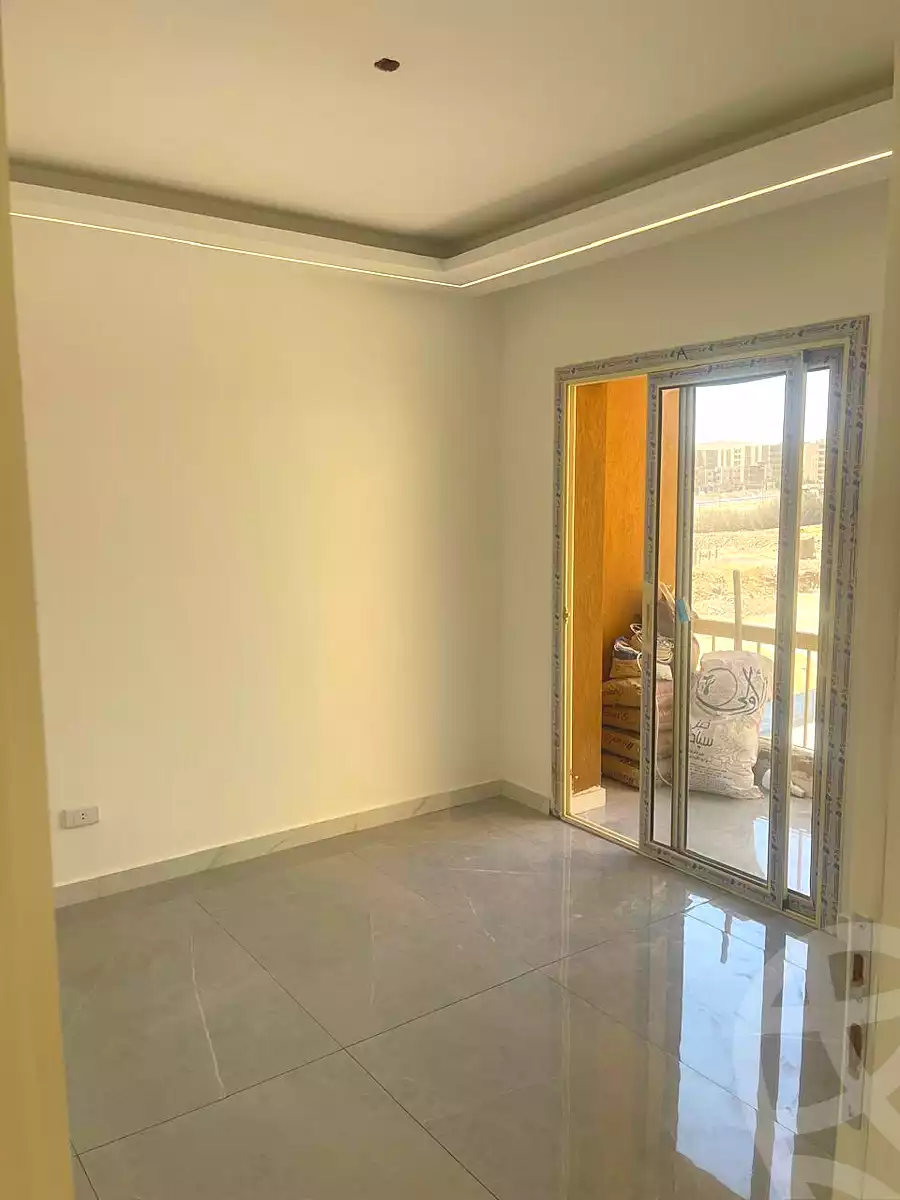 https://aqarmap.com.eg/ar/listing/6659725-for-sale-cairo-6th-of-october-hadaeq-october-kmbwnd-fy-hdyq-ktwbr-ashgar-city