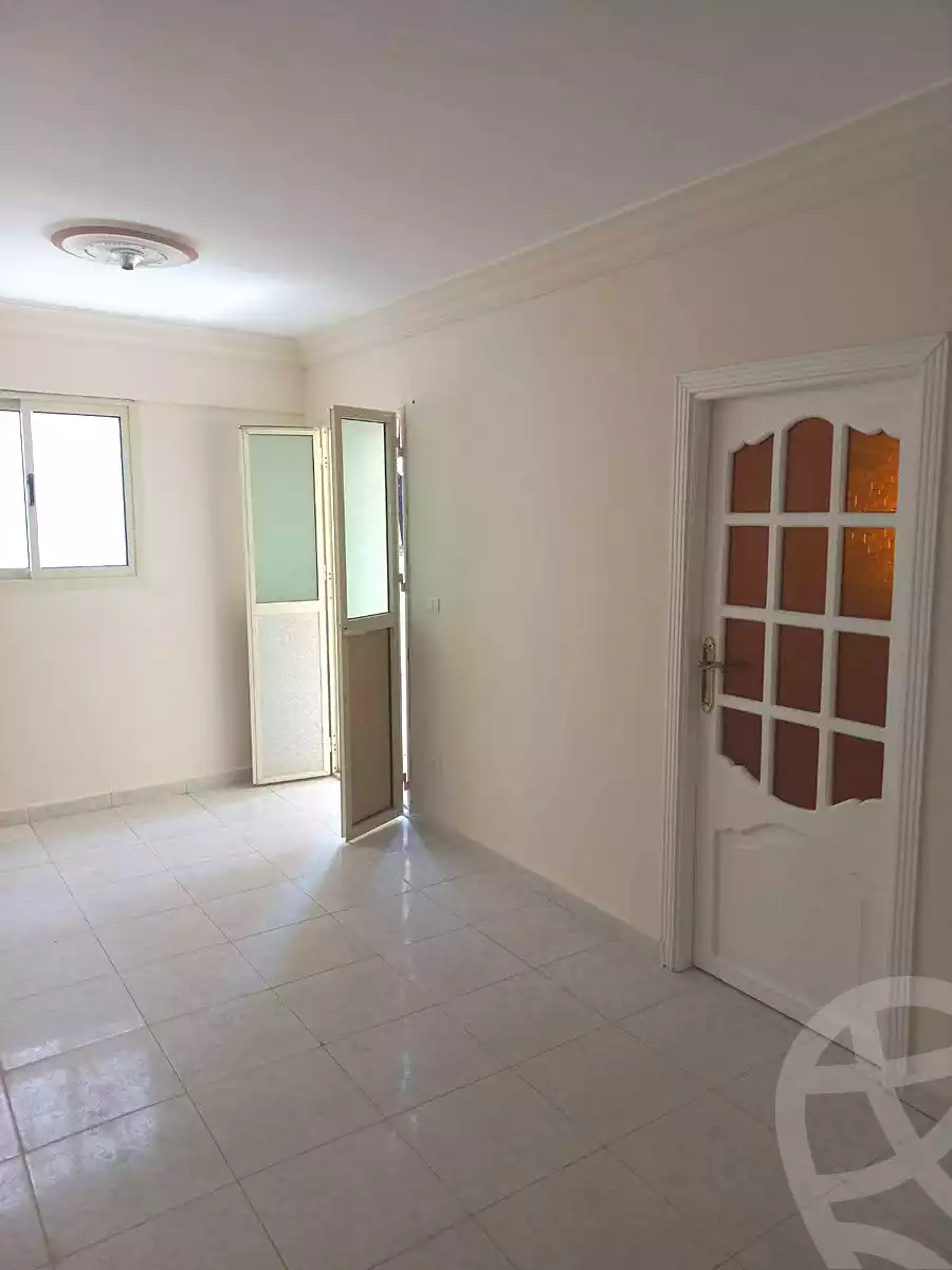 https://aqarmap.com.eg/ar/listing/6659764-for-rent-alexandria-el-asafra-shr-45