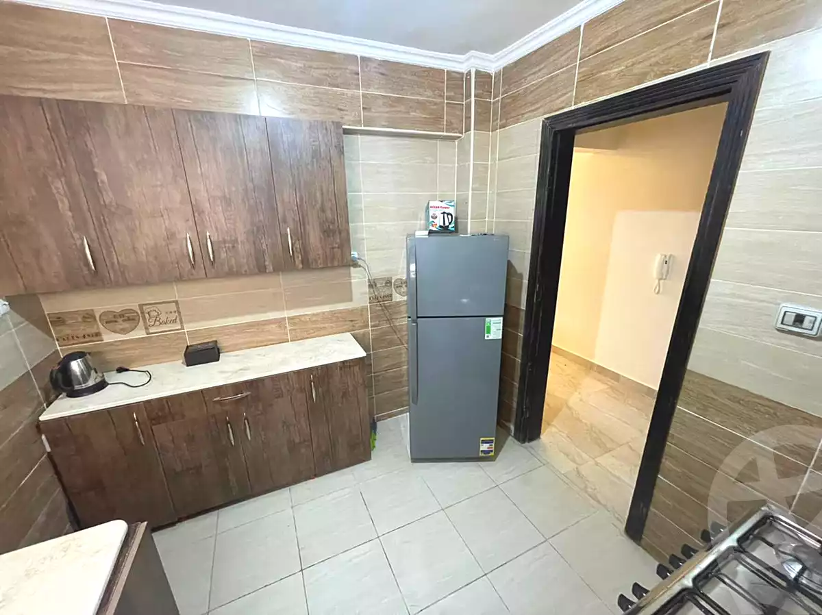 https://aqarmap.com.eg/ar/listing/6659786-for-rent-cairo-el-sheikh-zayed-city-compounds-dh-drys