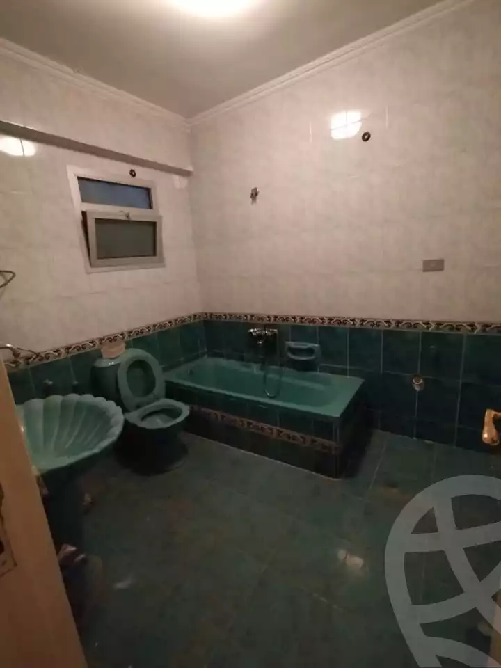 https://aqarmap.com.eg/en/listing/6659914-for-sale-alexandria-l-jmy-lbytsh-ain-shams-st