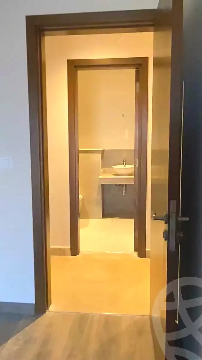 https://aqarmap.com.eg/en/listing/6659920-for-sale-cairo-el-sheikh-zayed-city-compounds-zyd-wr-llttwyr-z-tower