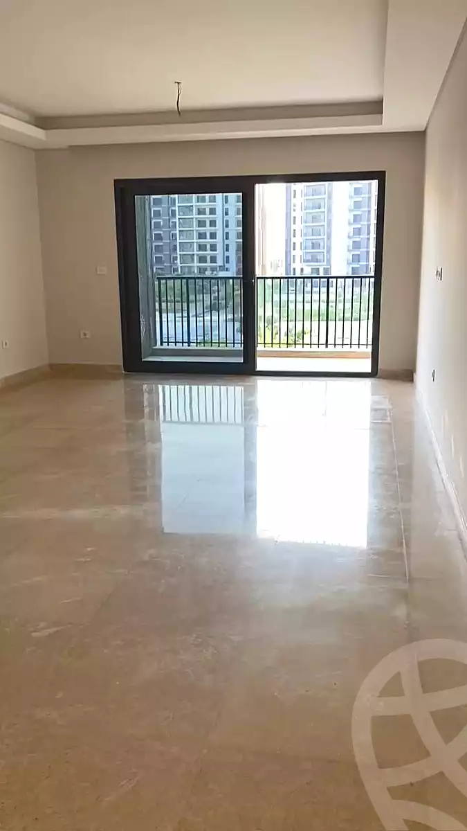 https://aqarmap.com.eg/en/listing/6659920-for-sale-cairo-el-sheikh-zayed-city-compounds-zyd-wr-llttwyr-z-tower