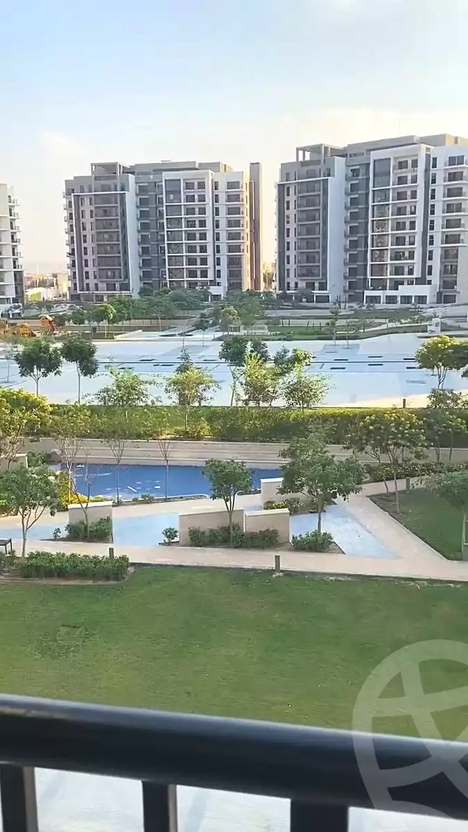 https://aqarmap.com.eg/en/listing/6659920-for-sale-cairo-el-sheikh-zayed-city-compounds-zyd-wr-llttwyr-z-tower