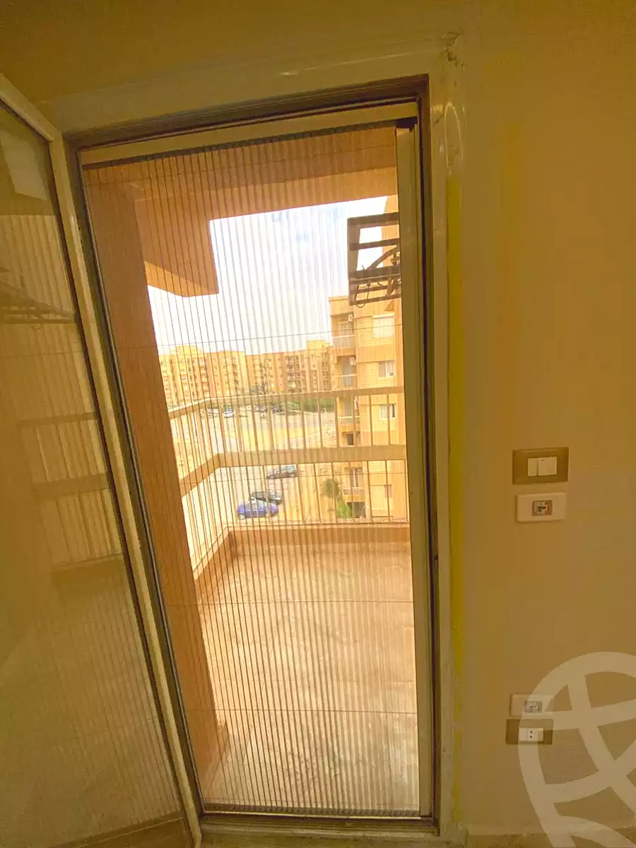 https://aqarmap.com.eg/en/listing/6660095-for-rent-cairo-6th-of-october-hadaeq-october-kmbwnd-fy-hdyq-ktwbr-ashgar-city