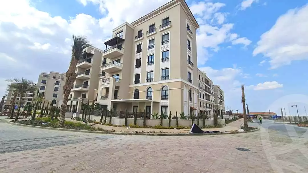 https://aqarmap.com.eg/ar/listing/6660193-for-sale-cairo-el-sheikh-zayed-city-compounds-kmbwnd-fyldj-wyst-dr-llttwyr