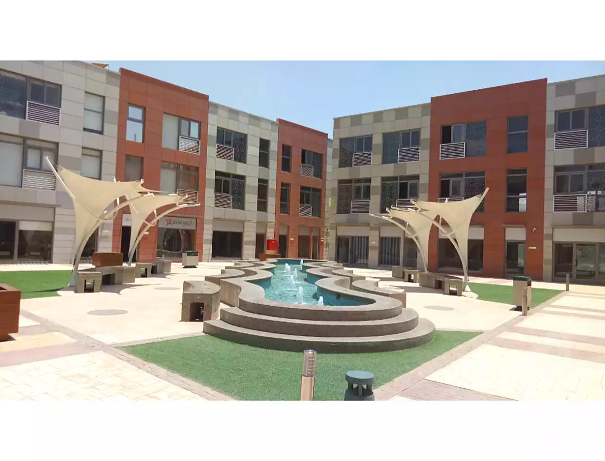 https://aqarmap.com.eg/ar/listing/6660584-for-sale-cairo-el-sheikh-zayed-city-compounds-the-courtyard-mall-dorra