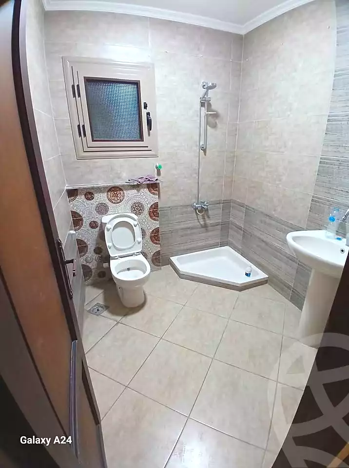 https://aqarmap.com.eg/ar/listing/6660999-for-rent-alexandria-sydy-bshr-sydy-bshr-bhry-gamal-abd-el-nasir-st