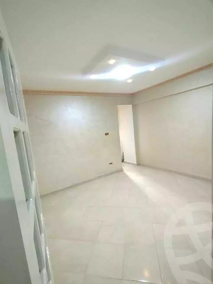 https://aqarmap.com.eg/en/listing/6661200-for-sale-alexandria-lsywf-el-falki