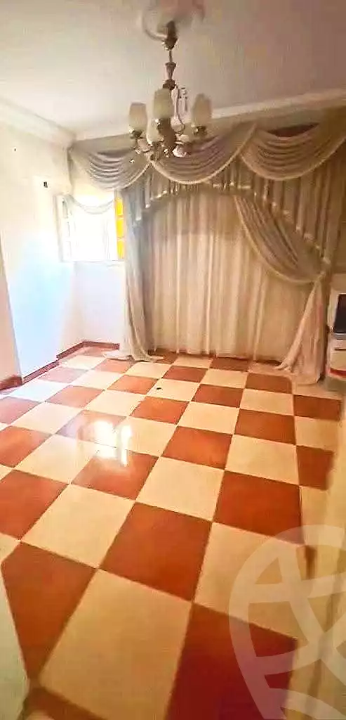 https://aqarmap.com.eg/ar/listing/6661636-for-sale-alexandria-sydy-bshr-sydy-bshr-bhry