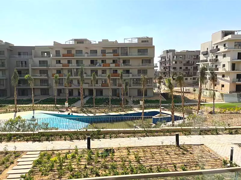 https://aqarmap.com.eg/ar/listing/6661878-for-sale-cairo-new-cairo-compounds-villette-vy-ryzydns-villette