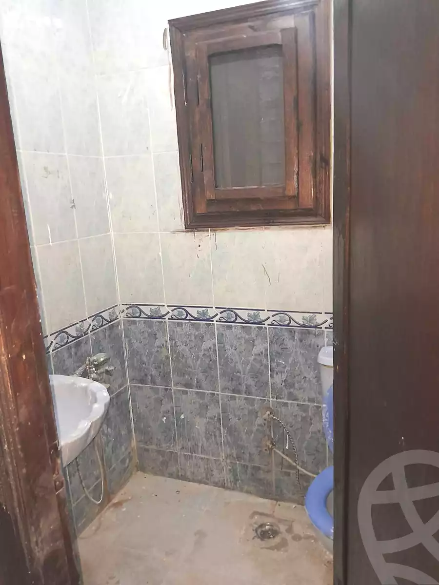 https://aqarmap.com.eg/en/listing/6661887-for-sale-alexandria-l-jmy-el-hanouvel-hussein-waly-st