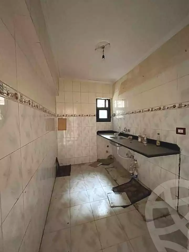 https://aqarmap.com.eg/ar/listing/6662353-for-sale-alexandria-l-jmy-lbytsh-al-kaada-st