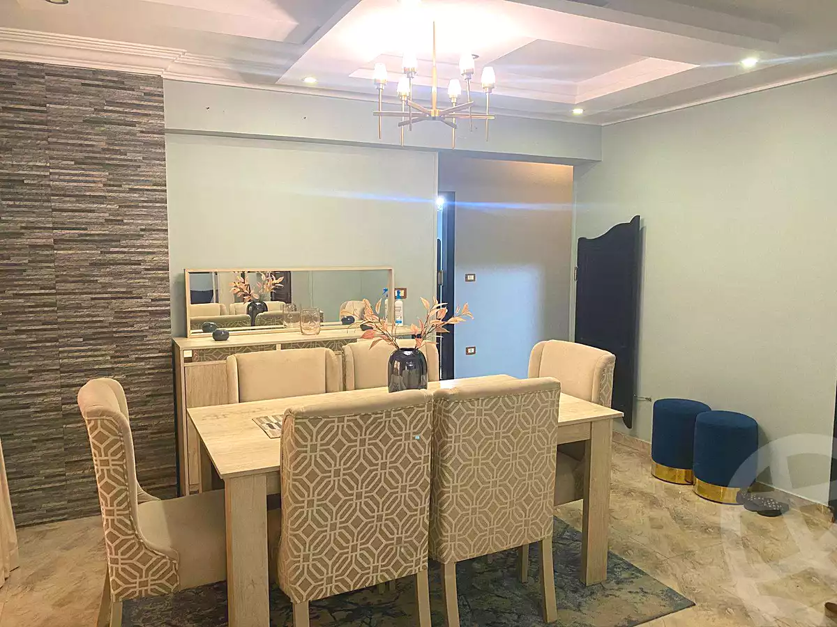 https://aqarmap.com.eg/ar/listing/6662721-for-sale-cairo-helwan-helwan-el-sharkeya-mostafa-safwat-st