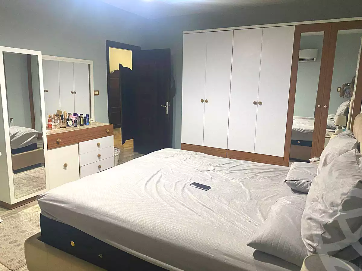 https://aqarmap.com.eg/en/listing/6662729-for-sale-cairo-helwan-helwan-el-sharkeya-ryad-pasha-st