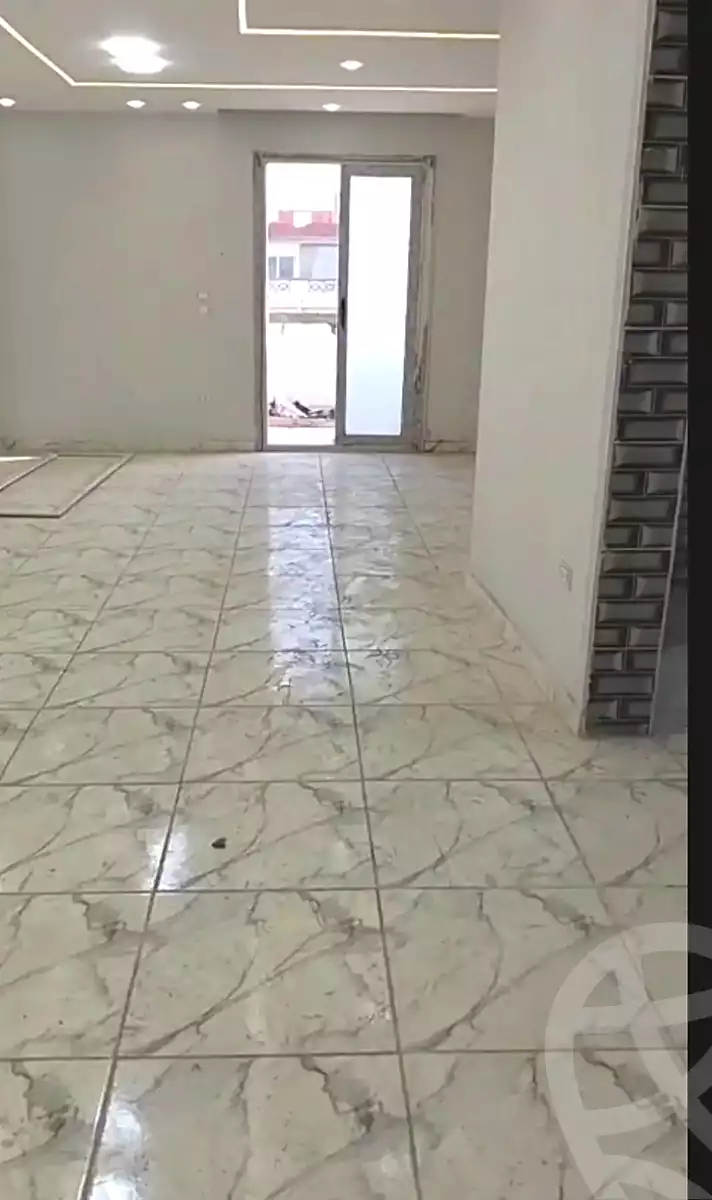 https://aqarmap.com.eg/ar/listing/6662816-for-rent-alexandria-new-miami