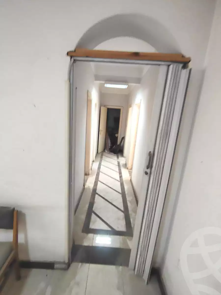 https://aqarmap.com.eg/en/listing/6662857-for-rent-cairo-downtown-bab-el-loaa-noubar-st