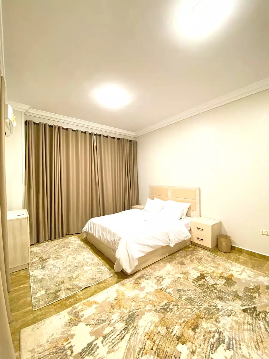 https://aqarmap.com.eg/ar/listing/6663137-for-rent-cairo-new-cairo-compounds-el-mostashareen-compound
