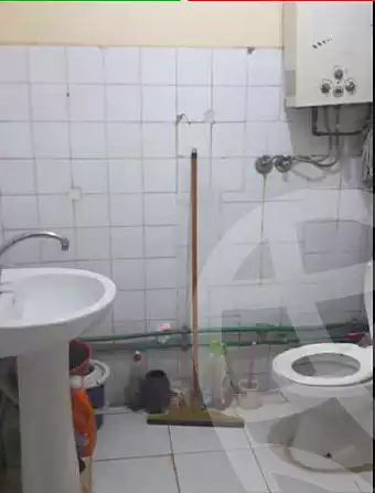 https://aqarmap.com.eg/ar/listing/6663425-for-sale-cairo-helwan-mahmoud-khater-st