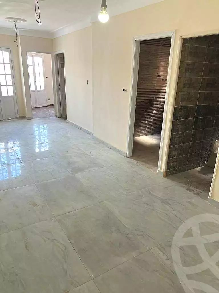 https://aqarmap.com.eg/ar/listing/6663977-for-sale-alexandria-lauran-shr-bw-qyr-tryq-lhry