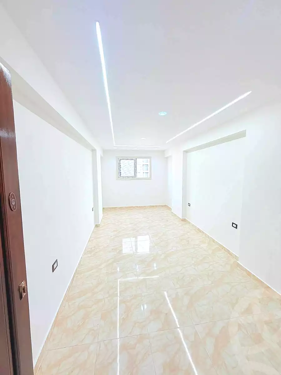 https://aqarmap.com.eg/en/listing/6664609-for-sale-alexandria-lsywf-el-falki