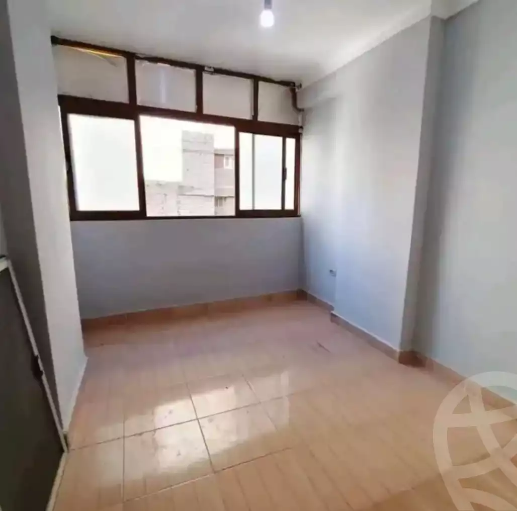 https://aqarmap.com.eg/en/listing/6664875-for-sale-alexandria-lsywf-el-falki