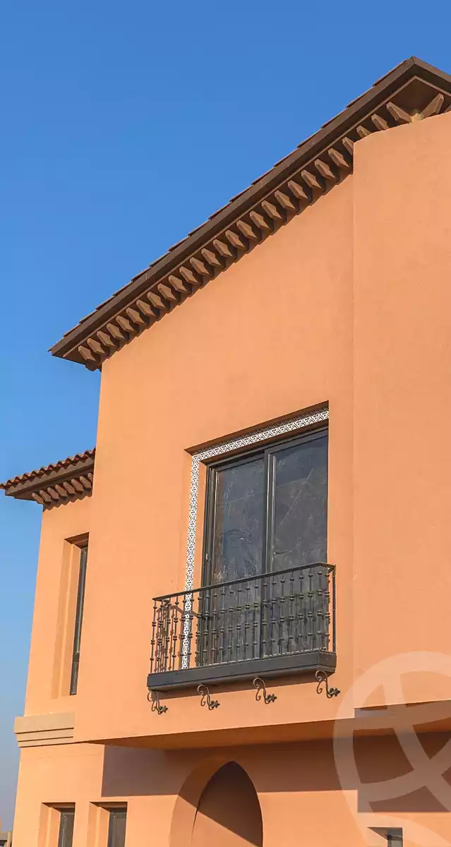 https://aqarmap.com.eg/ar/listing/6666284-for-sale-cairo-el-sheikh-zayed-city-compounds-kmbwnd-fyldj-wyst-dr-llttwyr