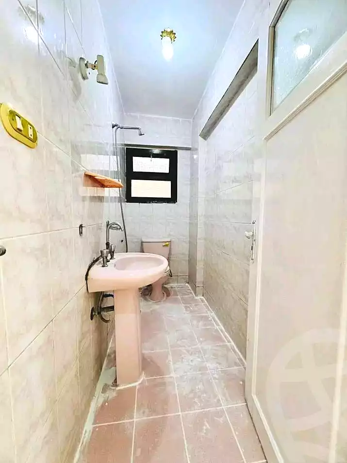 https://aqarmap.com.eg/en/listing/6666396-for-sale-alexandria-l-jmy-shataa-el-nakheel