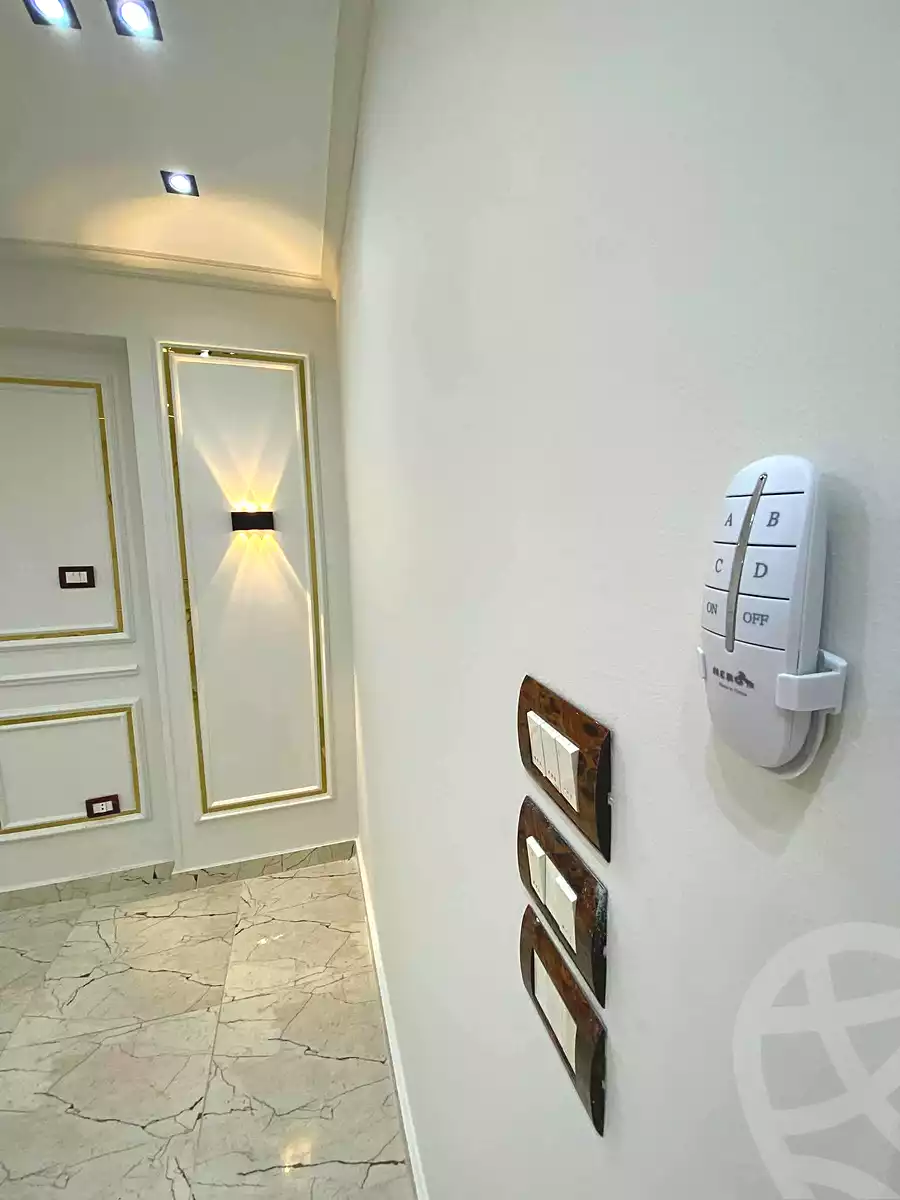 https://aqarmap.com.eg/ar/listing/6666884-for-sale-alexandria-l-jmy-lbytsh-el-reyad-st