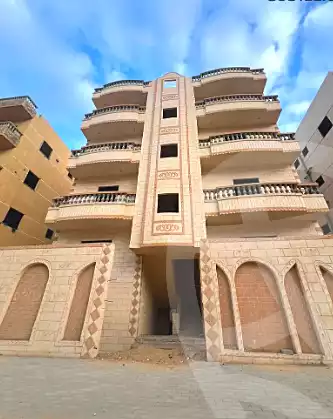 https://aqarmap.com.eg/ar/listing/6666887-for-sale-cairo-badr-city-hai-el-ashgar-featured-neighborhood