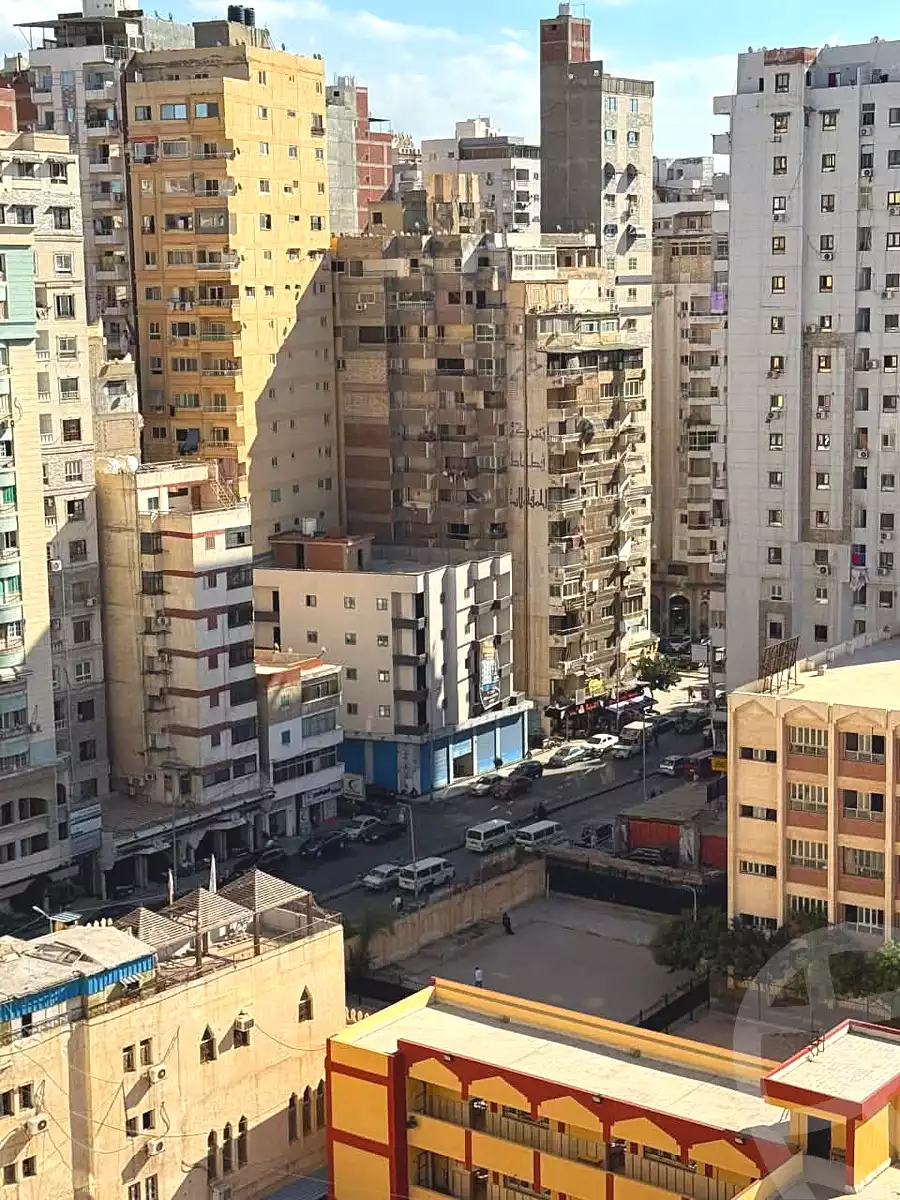 https://aqarmap.com.eg/ar/listing/6667041-for-sale-alexandria-el-asafra-l-sfr-bhry-edrees-st