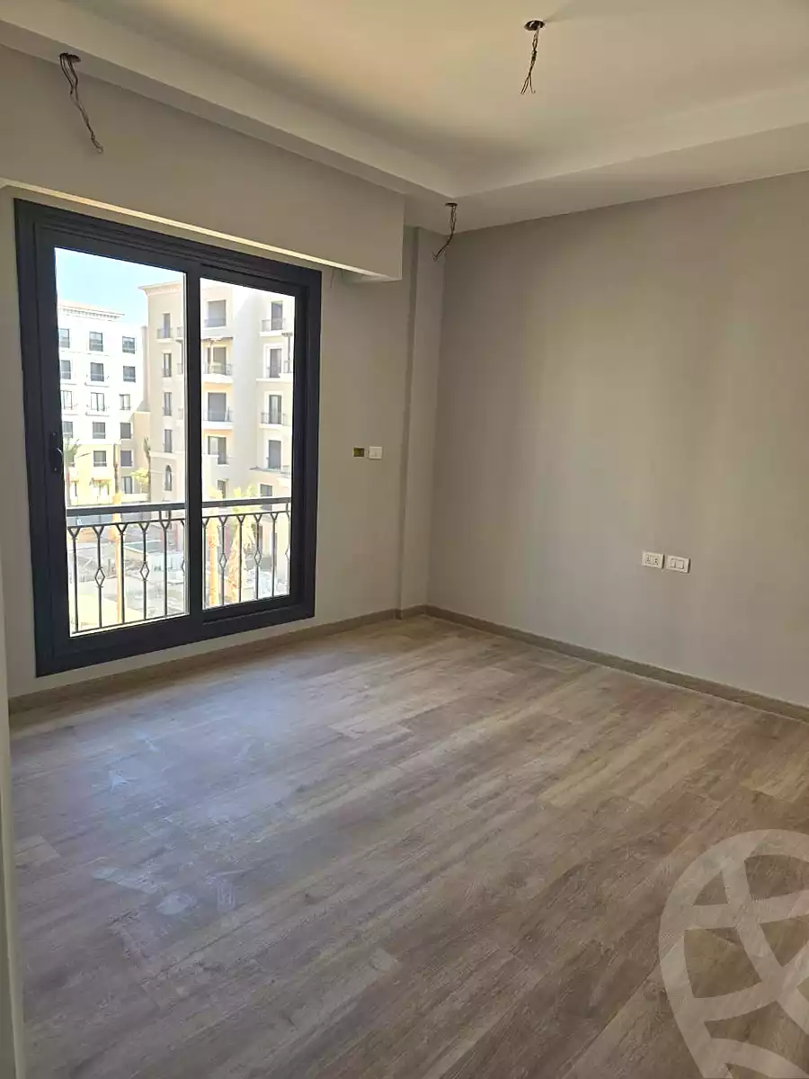 https://aqarmap.com.eg/en/listing/6668529-for-sale-cairo-el-sheikh-zayed-city-compounds-kmbwnd-fyldj-wyst-dr-llttwyr