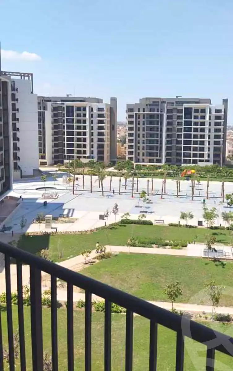 https://aqarmap.com.eg/ar/listing/6668601-for-sale-cairo-el-sheikh-zayed-city-compounds-zyd-wr-llttwyr-park-towers-zed-el-sheikh-zayed-compound