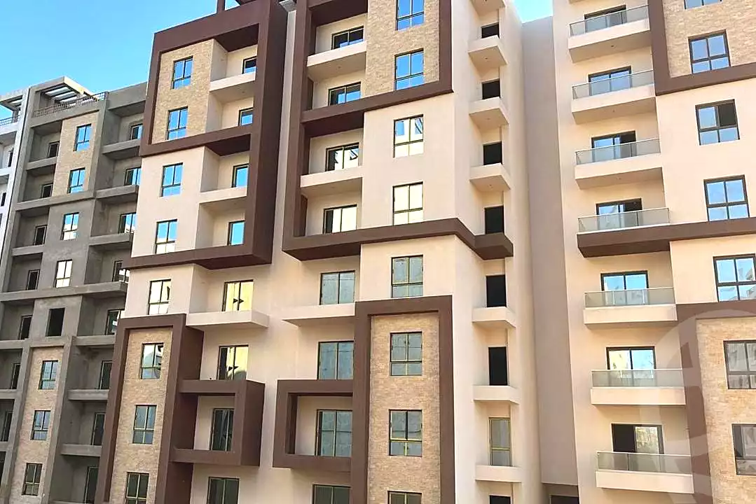 https://aqarmap.com.eg/ar/listing/6668699-for-sale-cairo-new-administrative-capital-r8-mynwrk
