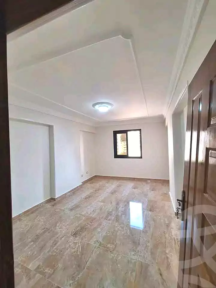 https://aqarmap.com.eg/ar/listing/6668798-for-sale-alexandria-sydy-bshr-sydy-bshr-bhry-street-16