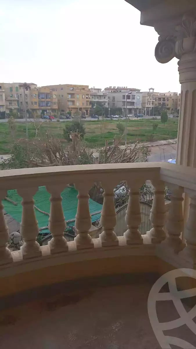 https://aqarmap.com.eg/ar/listing/6668859-for-sale-cairo-new-cairo-ganob-el-akadamiya-south-academy-b-taha-hussein-st