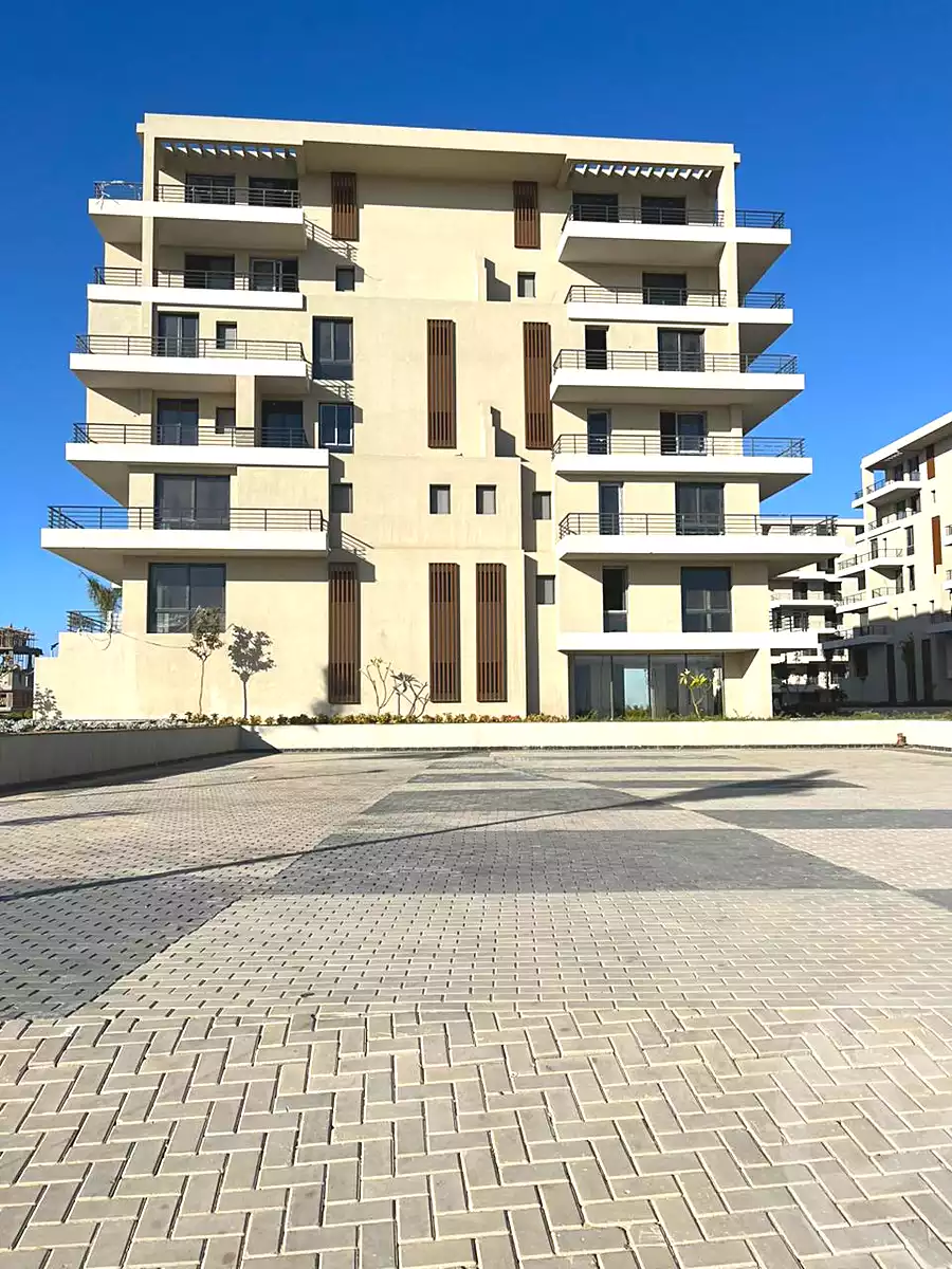 https://aqarmap.com.eg/ar/listing/6668920-for-sale-alexandria-international-coastal-road-compounds-in-international-coastal-road-blm-hylz-lskndry