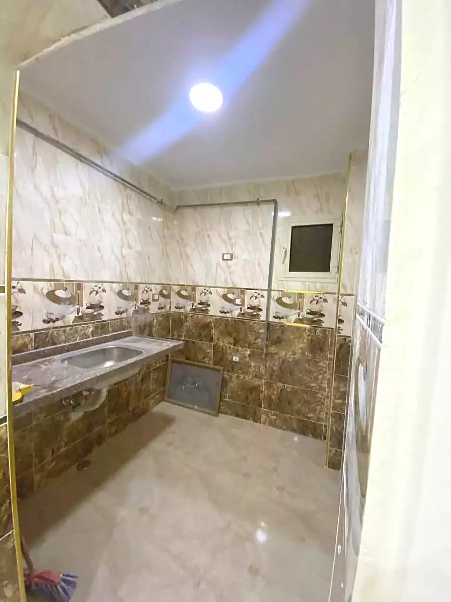 https://aqarmap.com.eg/en/listing/6669032-for-sale-alexandria-l-jmy-lbytsh-el-reyad-st
