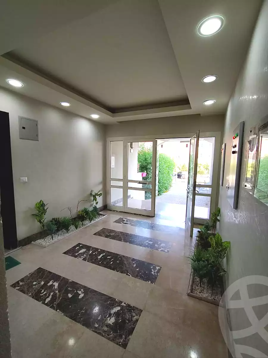 https://aqarmap.com.eg/en/listing/6669534-for-sale-cairo-el-sheikh-zayed-city-compounds-dh-drys