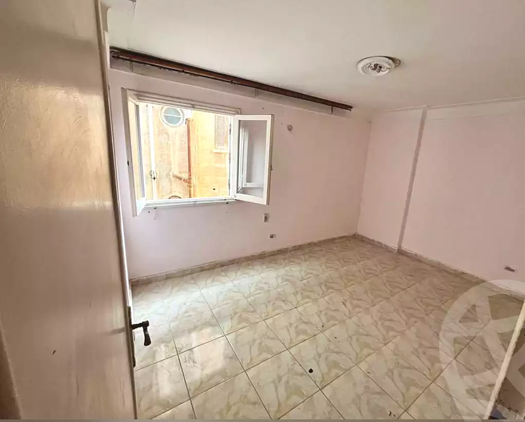 https://aqarmap.com.eg/ar/listing/6669633-for-sale-alexandria-bolekly