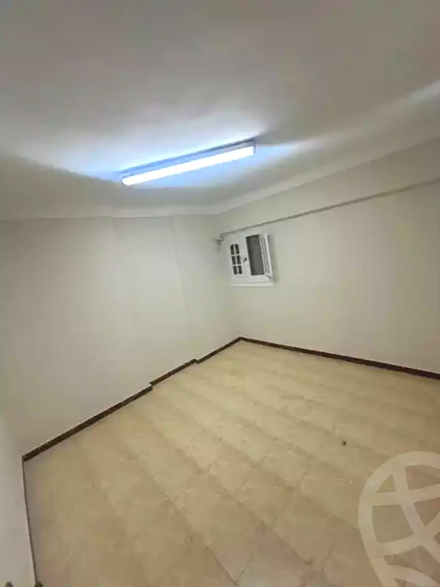 https://aqarmap.com.eg/ar/listing/6669669-for-sale-alexandria-lsywf-city-light-mall