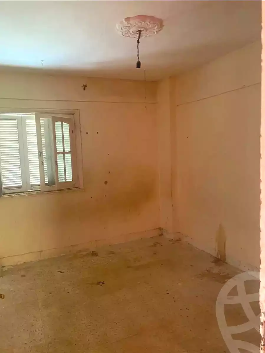 https://aqarmap.com.eg/ar/listing/6669907-for-sale-alexandria-l-jmy-lbytsh-al-andalous-wa-al-hgaz-st