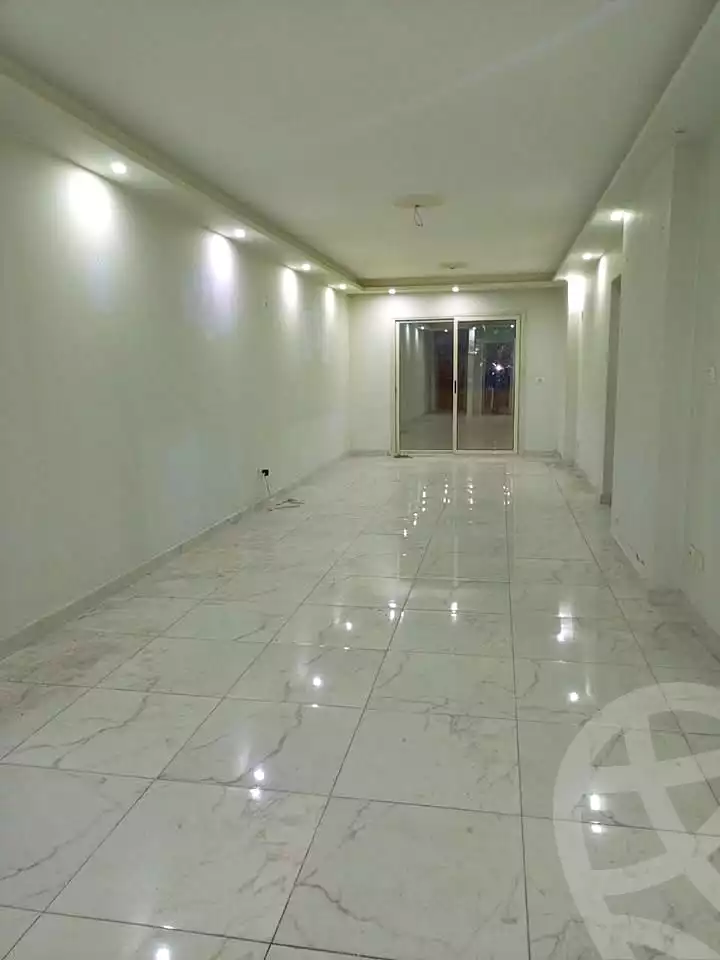 https://aqarmap.com.eg/en/listing/6669977-for-rent-alexandria-lsywf-amin-hassouna-st