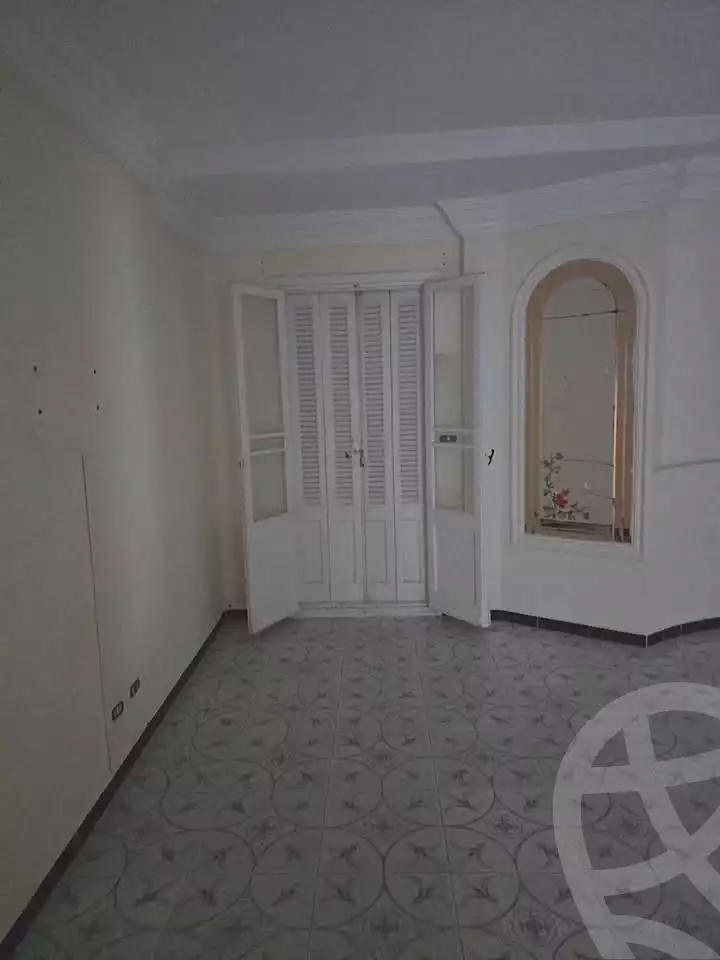 https://aqarmap.com.eg/ar/listing/6670213-for-sale-alexandria-el-mandara-al-mahdaoi-st