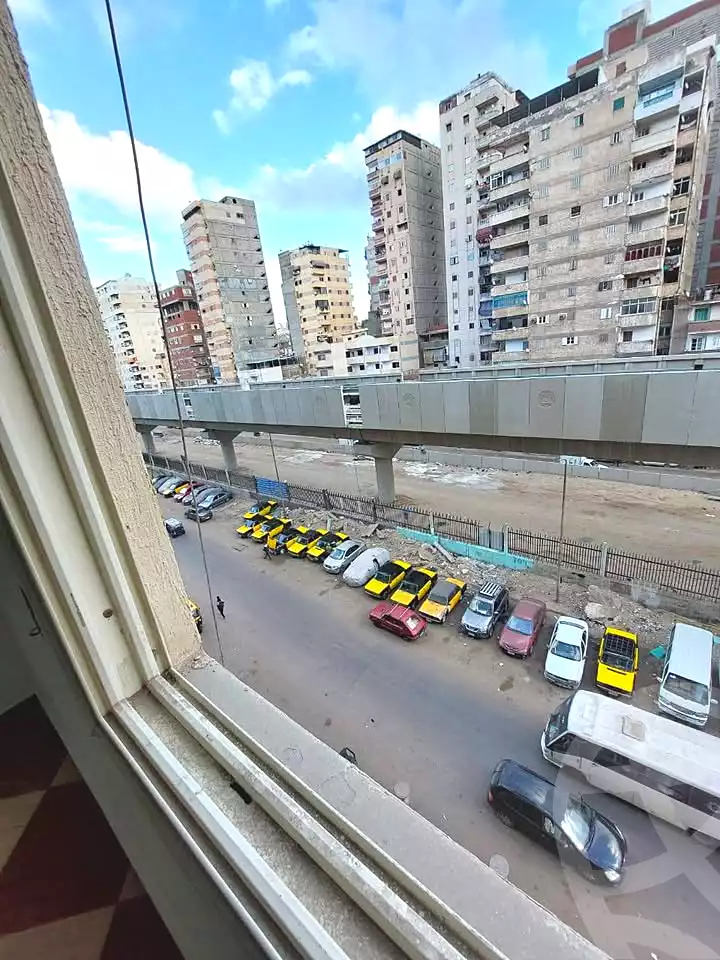 https://aqarmap.com.eg/ar/listing/6670219-for-sale-alexandria-el-asafra-l-sfr-bhry
