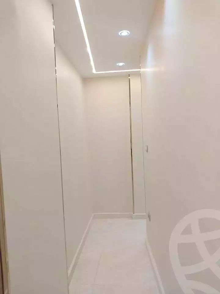 https://aqarmap.com.eg/ar/listing/6670234-for-sale-alexandria-el-asafra-l-sfr-bhry