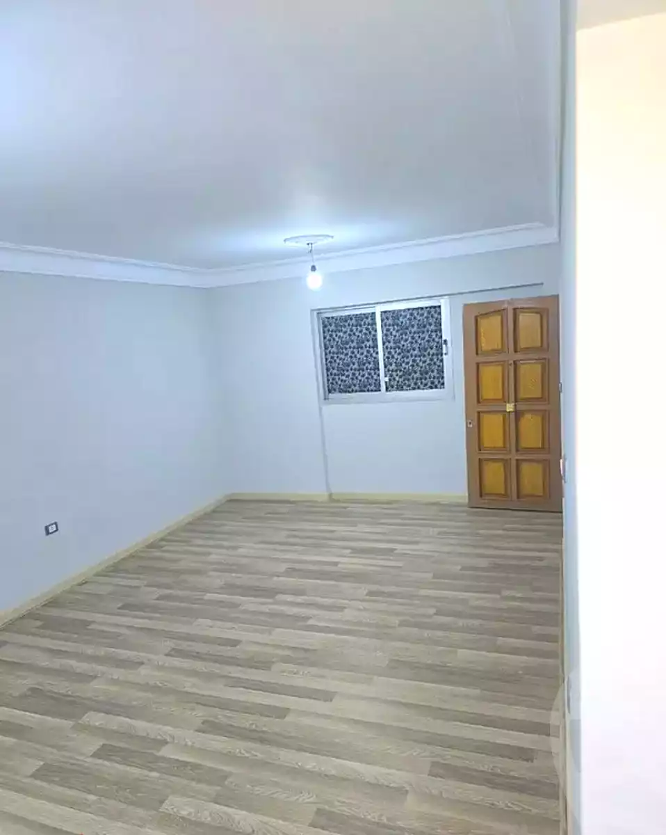 https://aqarmap.com.eg/ar/listing/6670476-for-sale-alexandria-ganaklis-el-arwam-church-st