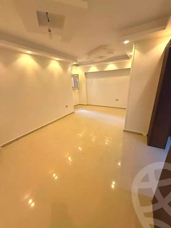 https://aqarmap.com.eg/en/listing/6670755-for-sale-alexandria-el-mandara-alex-el-mandara-bahri-sidi-kamal-st