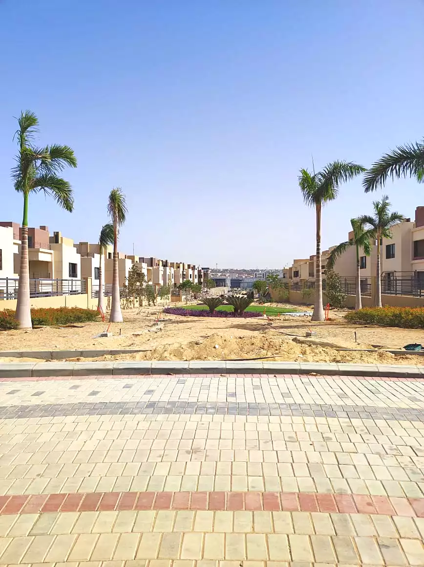 https://aqarmap.com.eg/ar/listing/6670923-for-sale-cairo-el-sheikh-zayed-city-compounds-alma
